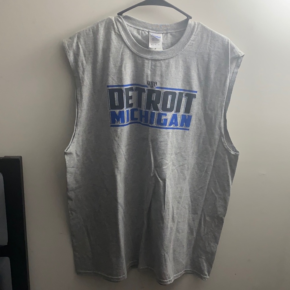 Detroit Michigan Usa Sleeveless Tee